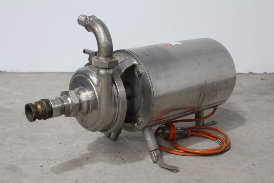 <p>Stainless Steel Centrifugal Pump, "APV Pumps"</p>