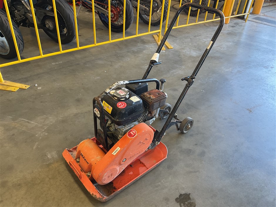 <p>Mikasa MVC-F80H Plate Compactor</p>