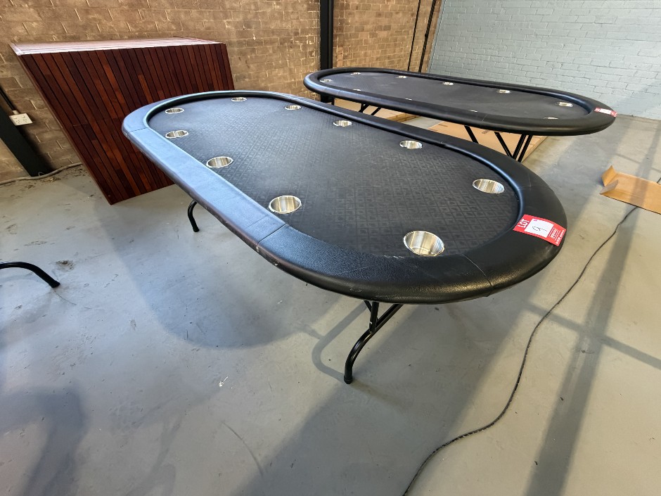 84" Pro Series Oval 10 Player Foldable Poker