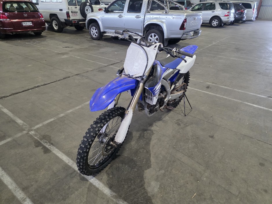 Yamaha YZ250F  Petrol