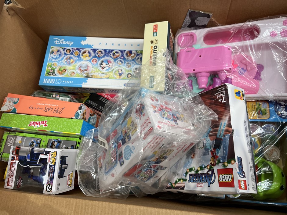 16 x Assorted Toy Products; Incl. Puzzles, Twister, Pop Figures, Lego, Vtec