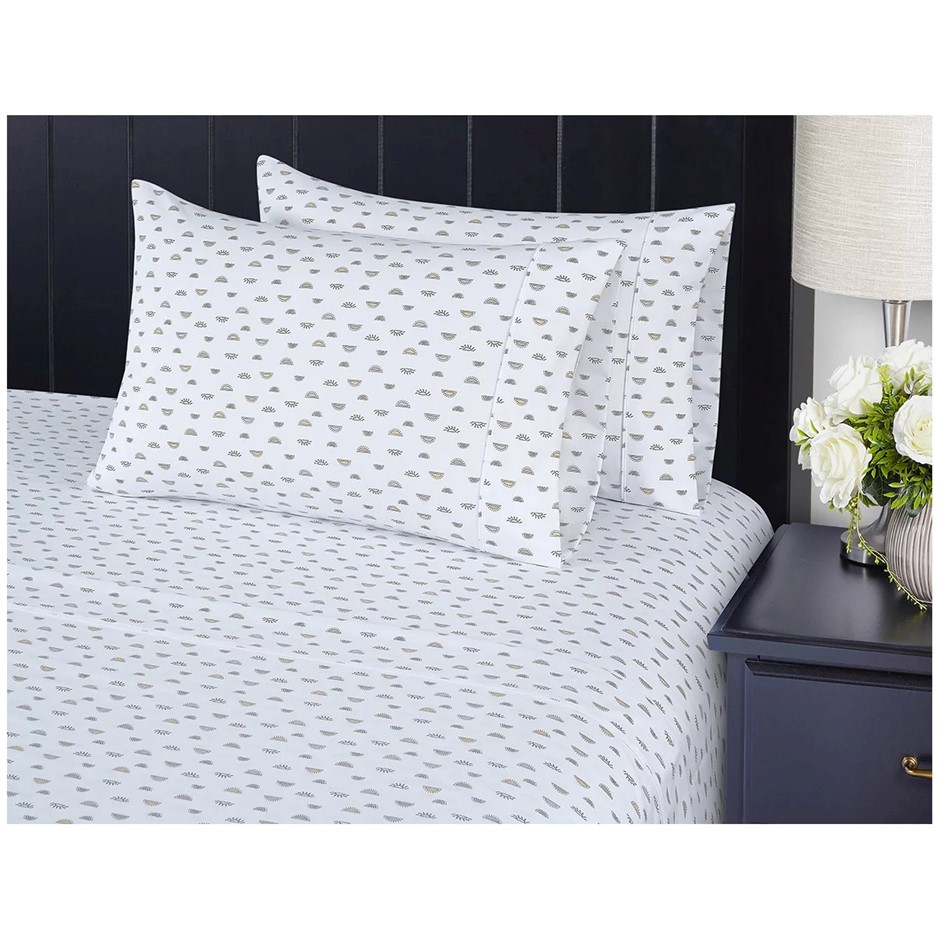 SOUTH POINT Sheet Set, Queen, Super Sun. NB: 2 x pillowcases are missing.