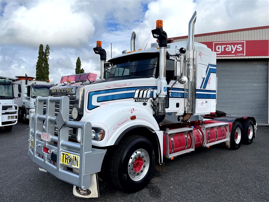 Unreserved Heavy Transport and Earthmoving Clearance