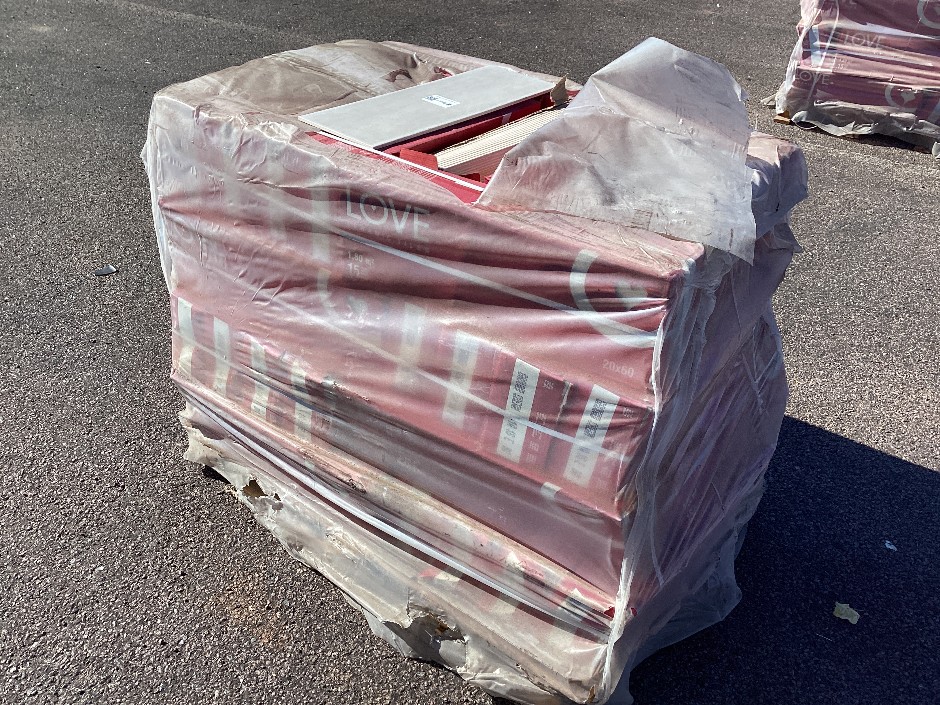 Pallet of Assorted Tiles Ground Cream 20cm x 60cm