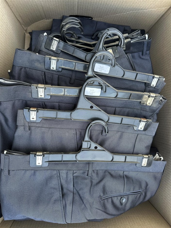 30 x SCUZZATTI Men’s Business Formal Grey Trousers, Assorted Sizes
