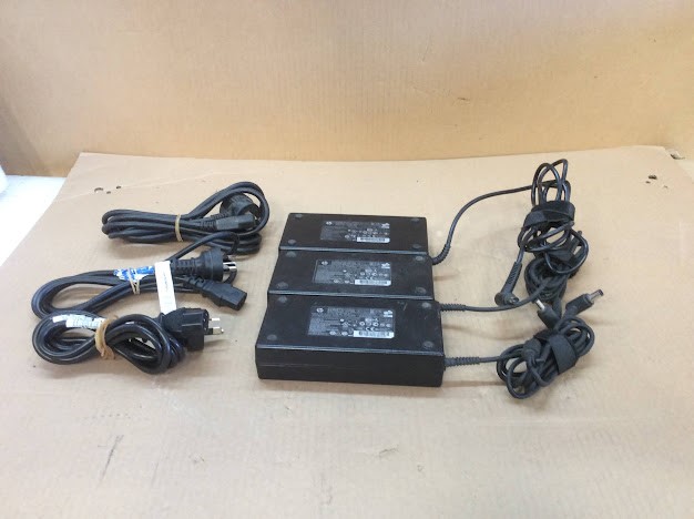 HP TPC-AA501&TPC-AA50 AC Power Adapter (Lot of 3)
