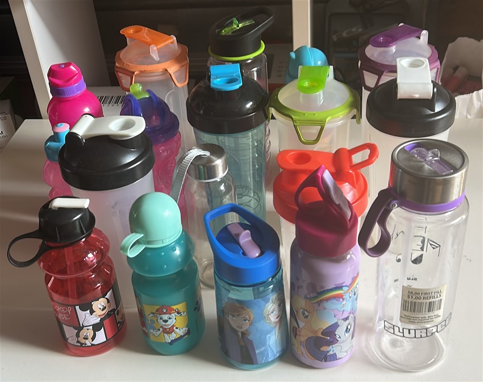 18x Water Drink Bottles