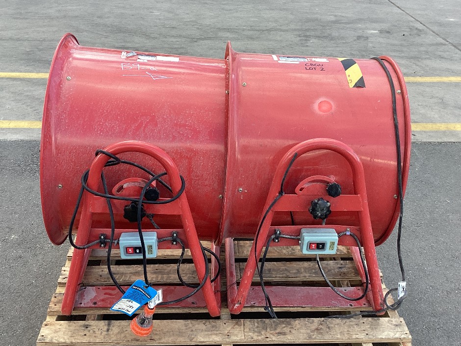ITM Dust Extractor 600mm Ventilation Fans x 2