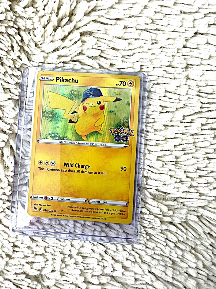 Pikachu Pokémon GO holo card 028/078 with hat artwork.