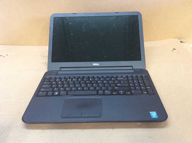 DELL Inspiron 15-3537 Laptop i3-4010U 4GBRAM/500GB Black