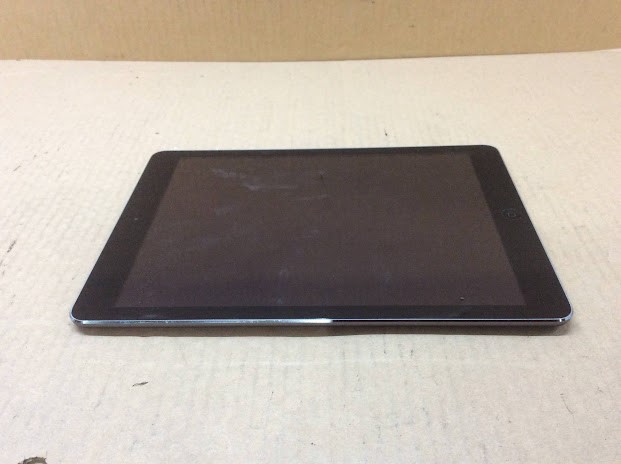 APPLE IPAD AIR 1 (A1474) Tablet 32GB
