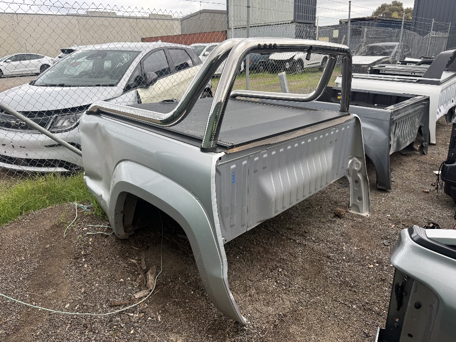 <p>VW Amarok Ute Tray</p>