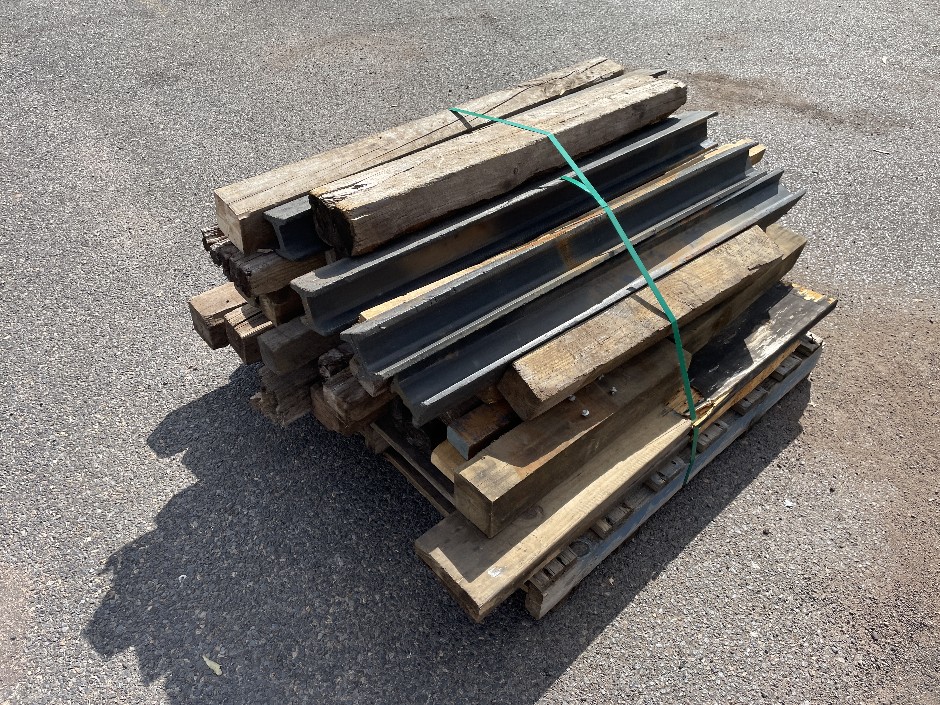 <p>Timber Dunnage</p>