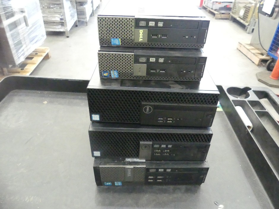 Pallet of Assorted Brand/Model Desktops And Monitors