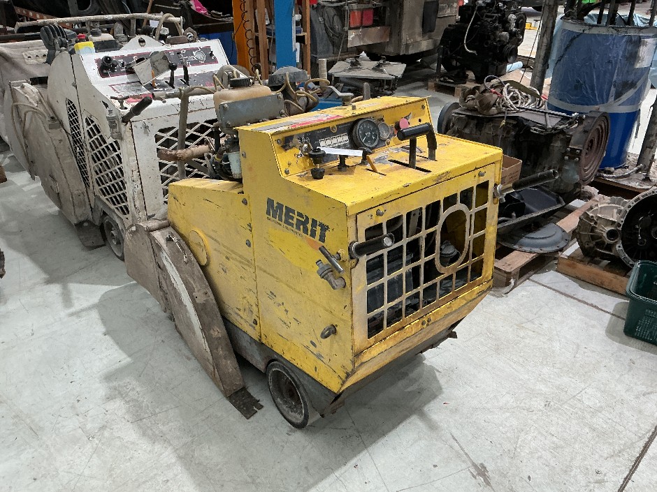 Merit 44 Road Saw