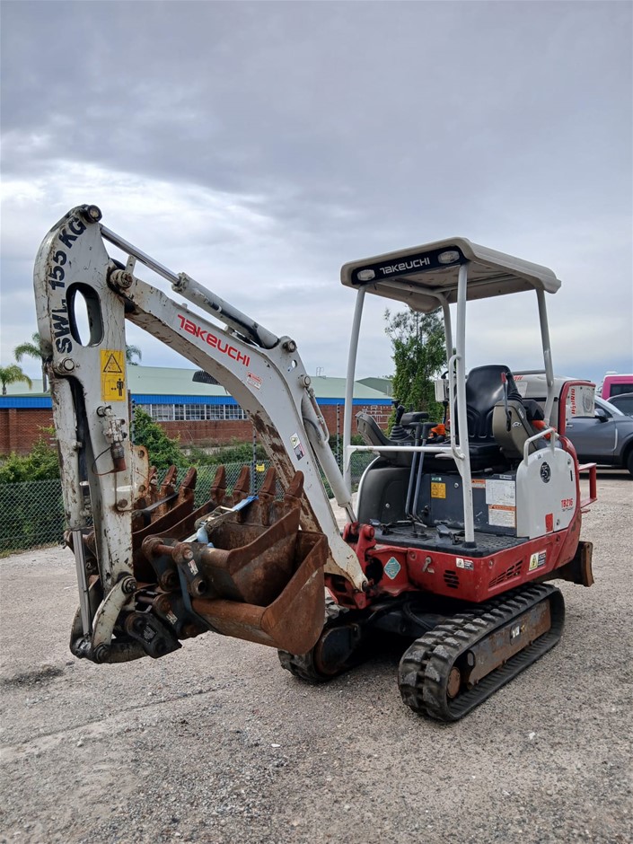 <p><strong>Takeuchi TB216 Hybrid Mini Excavator</strong></p>