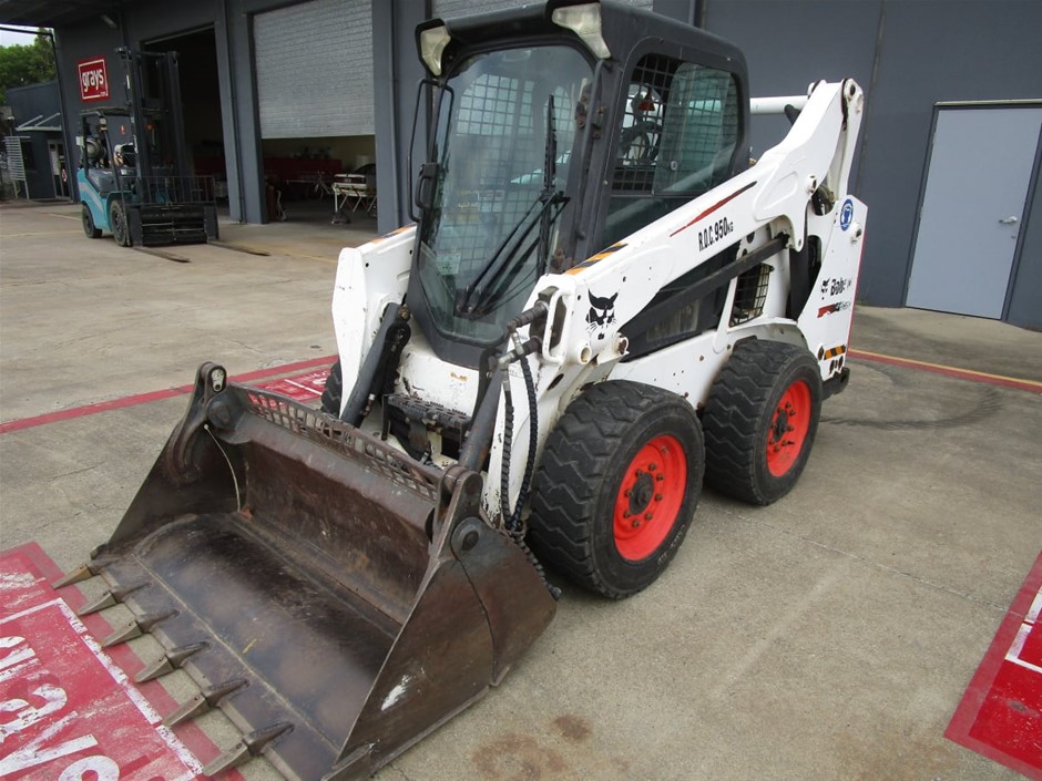 2018 Bobcat S590 Skid Steer Loader