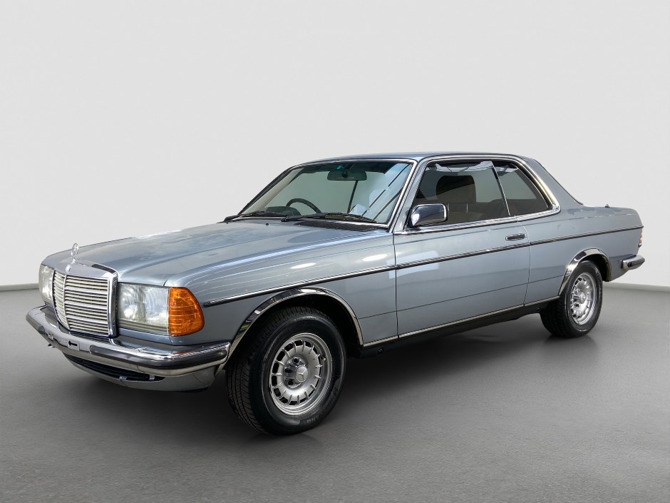 1981 MERCEDES 280CE Petrol