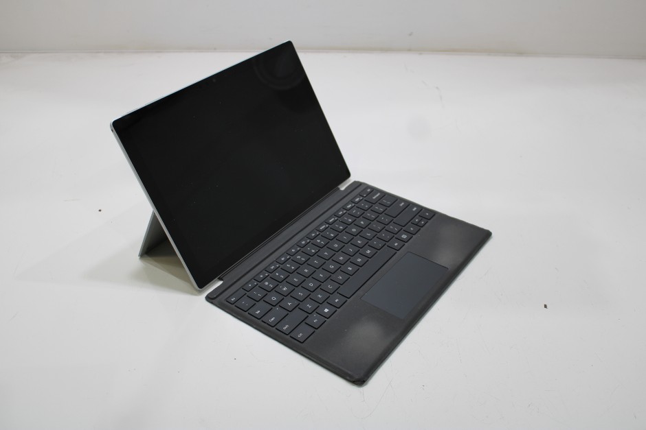 MICROSOFT SURFACE PRO 7 1866
