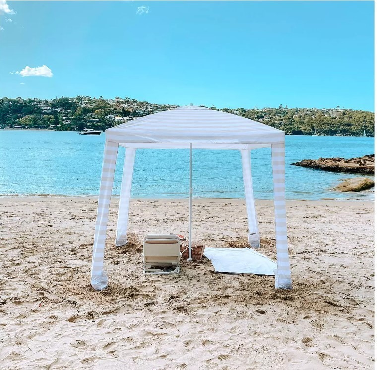 SAHARA Family Beach Cabana Coconut Grove (CGBCALSH), Sand. NB: Dusty, condi