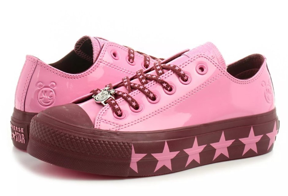 CONVERSE Womens Miley Cyrus x Chuck Taylor All Star Lift Ox, Size US7.5, Pi