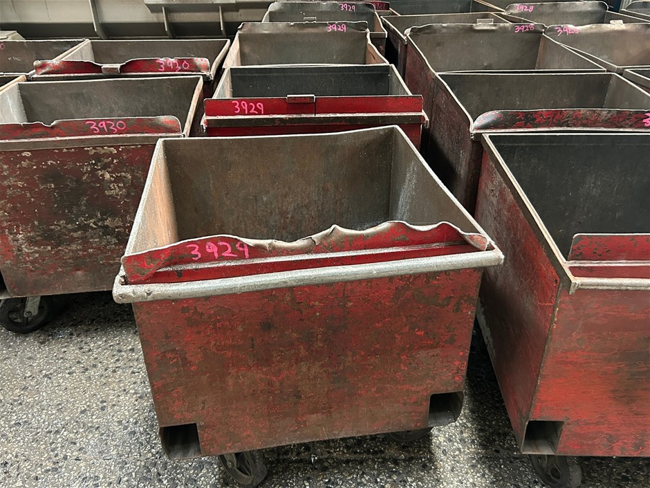 5x Steel Fabricated Mobile Swarf Bins