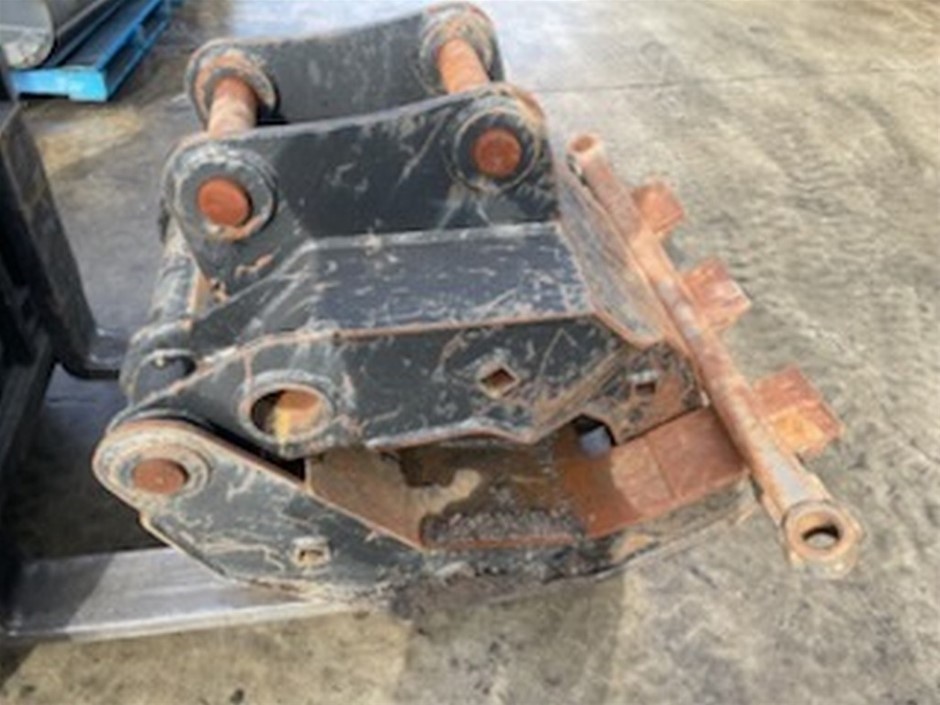 <p>13 Tonne Manual Grab (Used)</p>