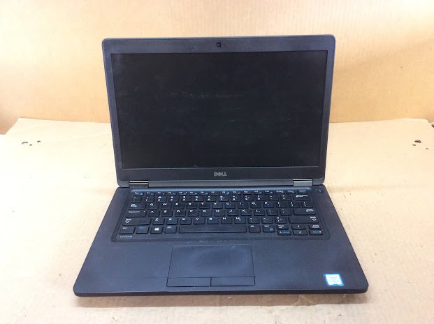 DELL Latitude 5480 Laptop i5-6300U 8GBRAM/256GB Black