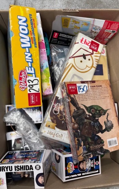 Assorted Children Toys incl: Wahu Hole-in-won Pool Toy, POP! Vinyl figurine
