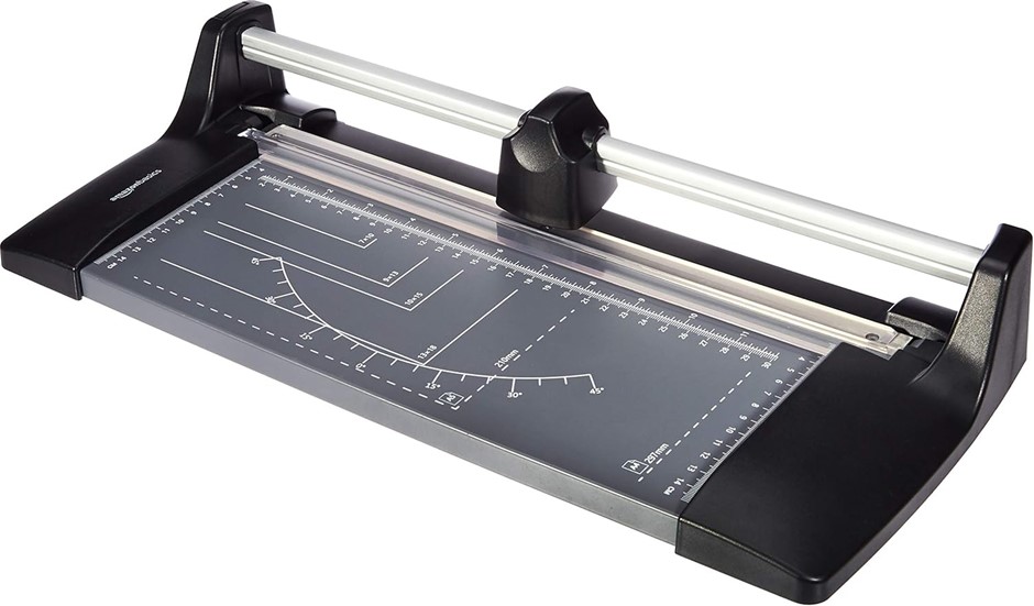 AMAZON BASICS Rotary Paper Trimmer – A4.