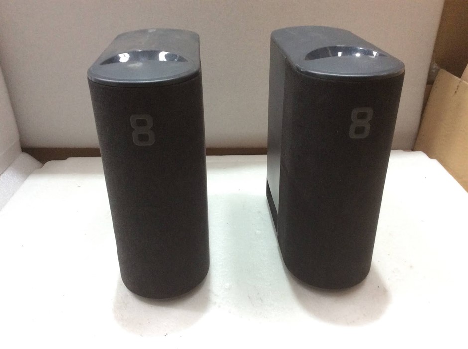 Eight 10503 and 10502 Sleep Pod 3 Smart Sleep System
