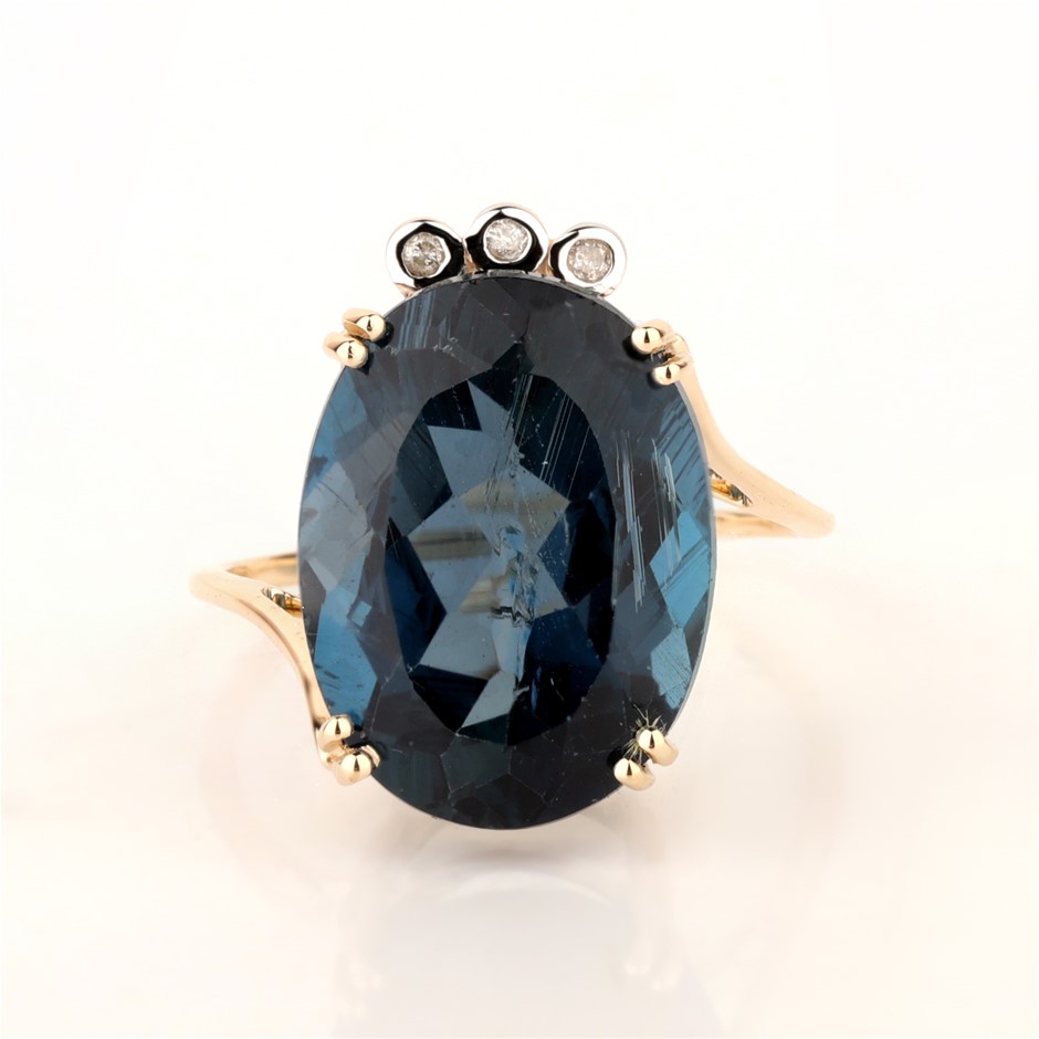 Yellow Gold Natural London Blue Topaz & Diamond Ring with IGI valuation