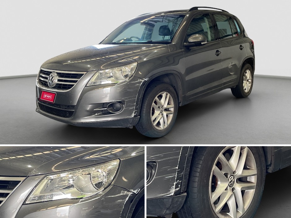 2010 Volkswagen Tiguan  Petrol