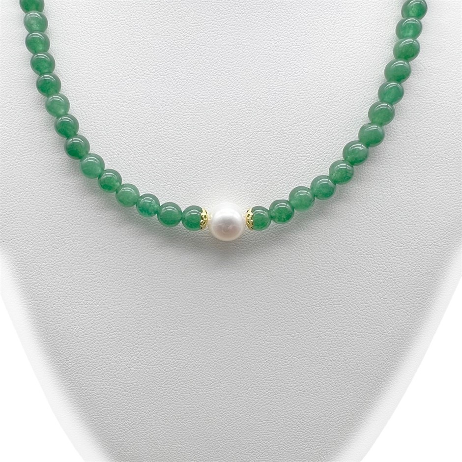 10mm White Pearls with Green Aventurine Gemstone Necklace
