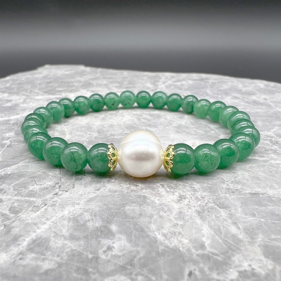10mm White Pearls with Green Aventurine Gemstone Bracelet