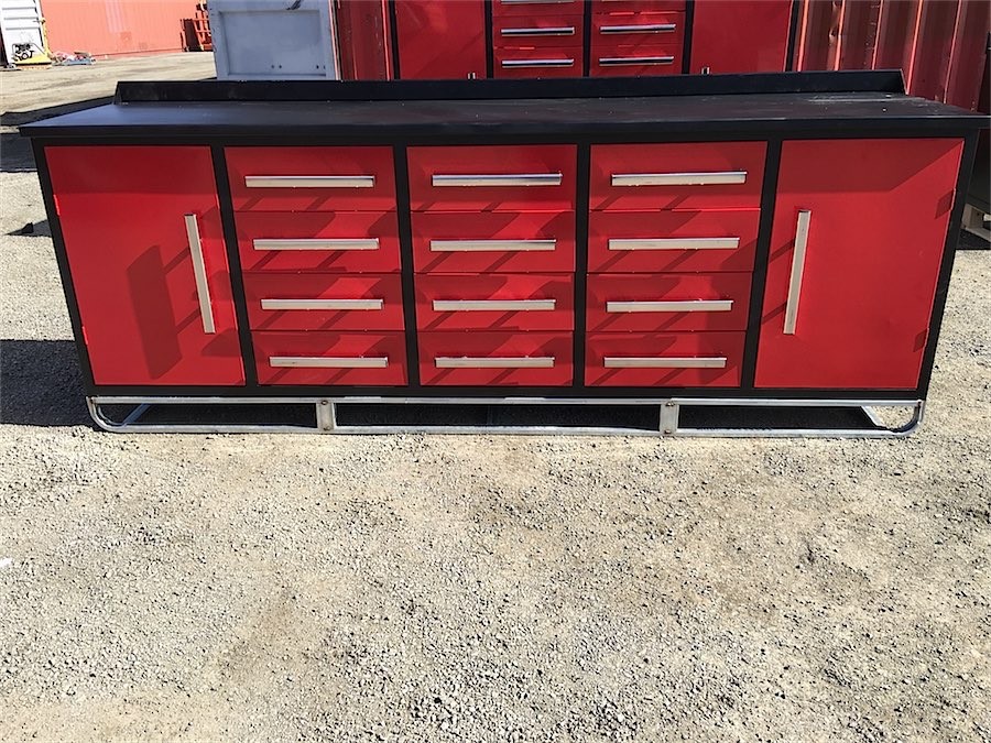 Large Work bench (Unused)