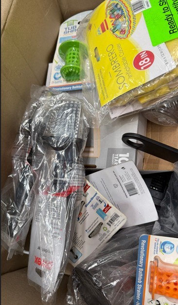 Assorted Box of Kitchenware/Household items incl: Fondant Cutters, Utensils
