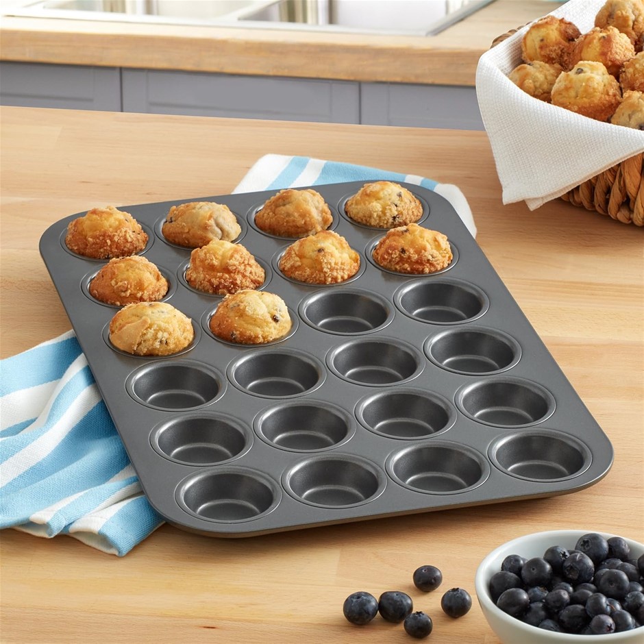 CHICAGO Metallic Professional 24-Cup Non-Stick Mini-Muffin Pan, 40.0 cm x 2