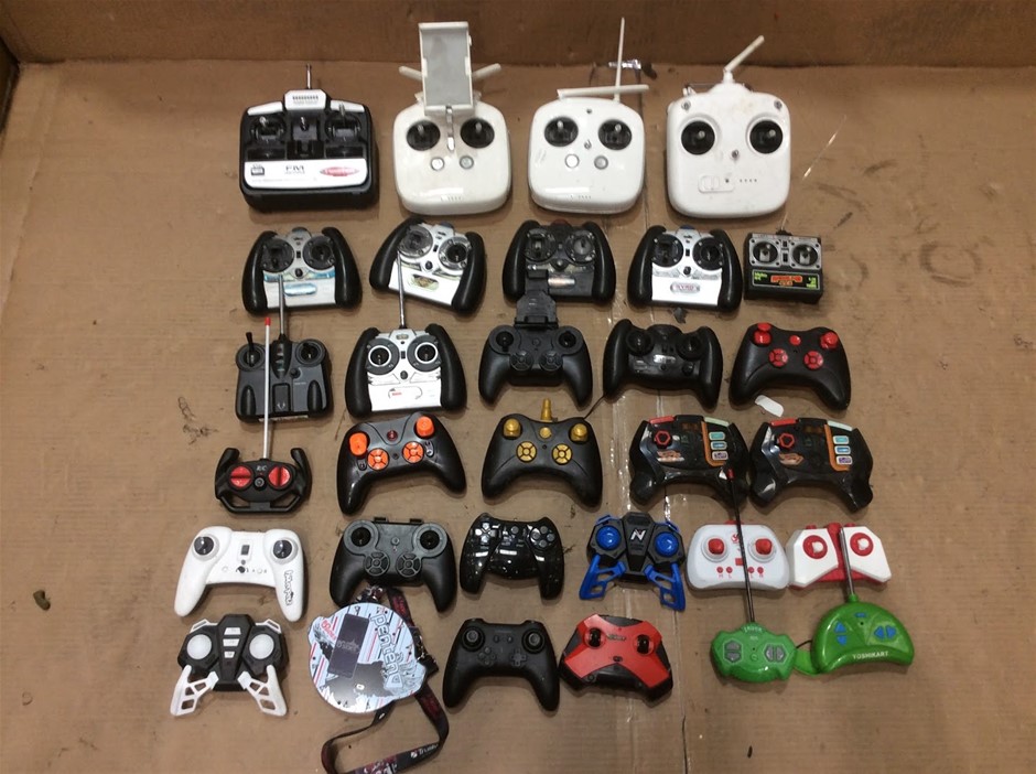Mixed Brand RC Remote Controllers And Drone Controllers Lot