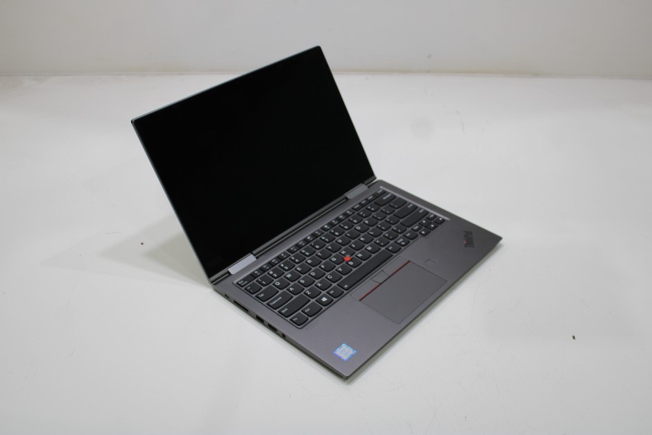 <p>LENOVO THINKPAD X1 YOGA 4TH 20QFS00D00</p>