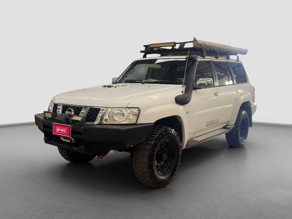 2010 Nissan Patrol ST Y61 Man 4WD Diesel Wagon