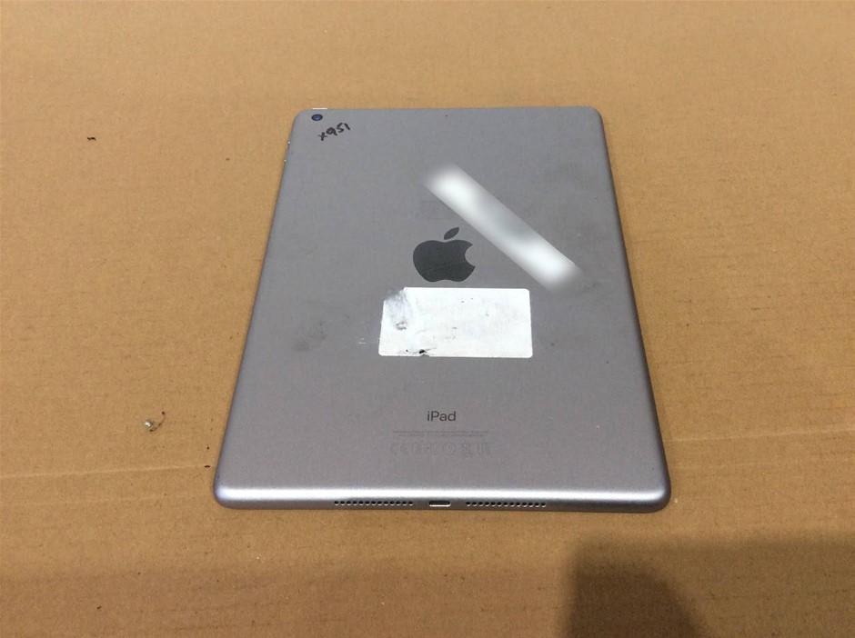 APPLE IPAD 5 (A1822) 32GB Tablet