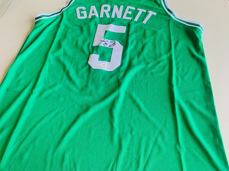 Kevin Garnett signed Jersey - Boston Celtics - JSA authentication