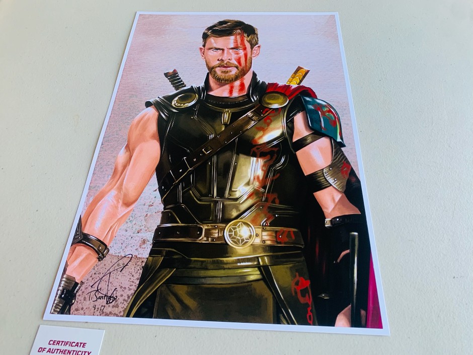Chris Hemsworth Thor , lithograph signed - Pristine COA