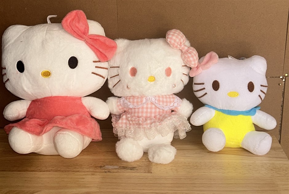 3x Kids Plush Toys