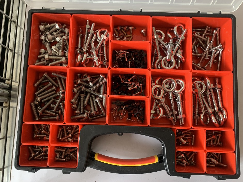 Large Quality Carry Case with Stainless Steel and Steel Screws (Unused)<
