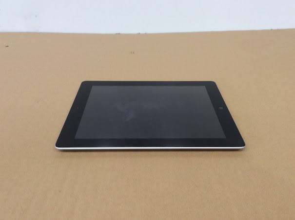 Apple iPad 4 (A1458) Tablet 16GB