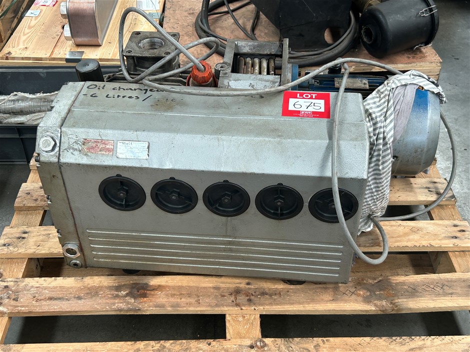 Elmo Rietschle Oil-Lubricated Rotary Vane Pump and SMEM Motor