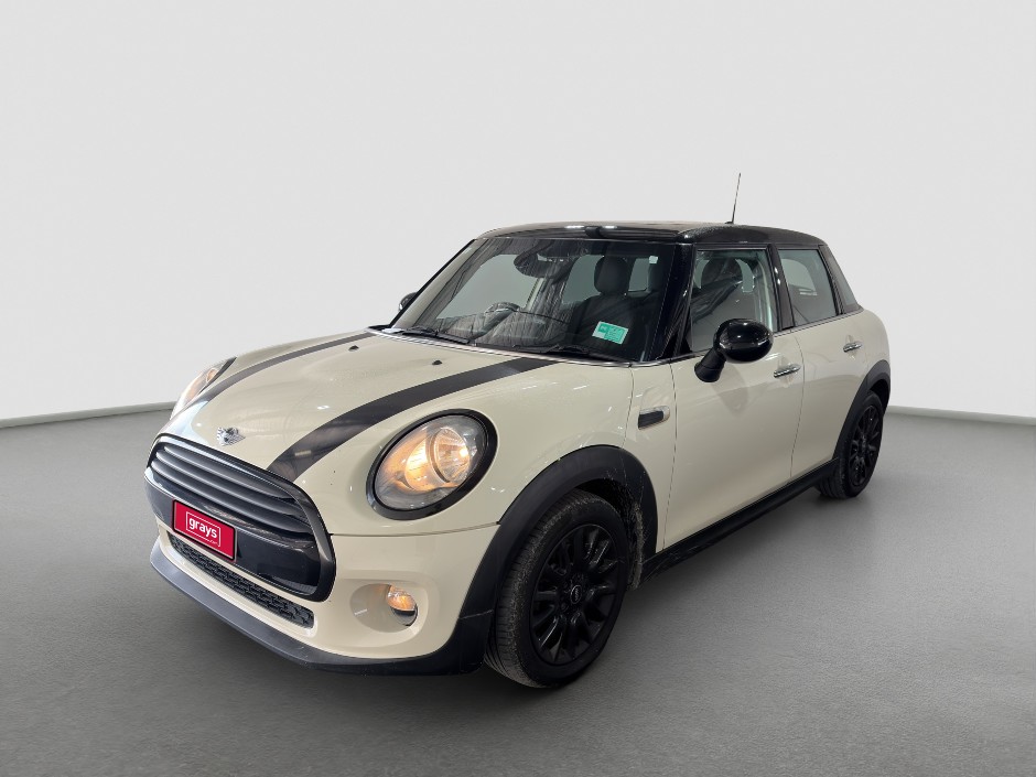 2015 MINI Cooper Petrol