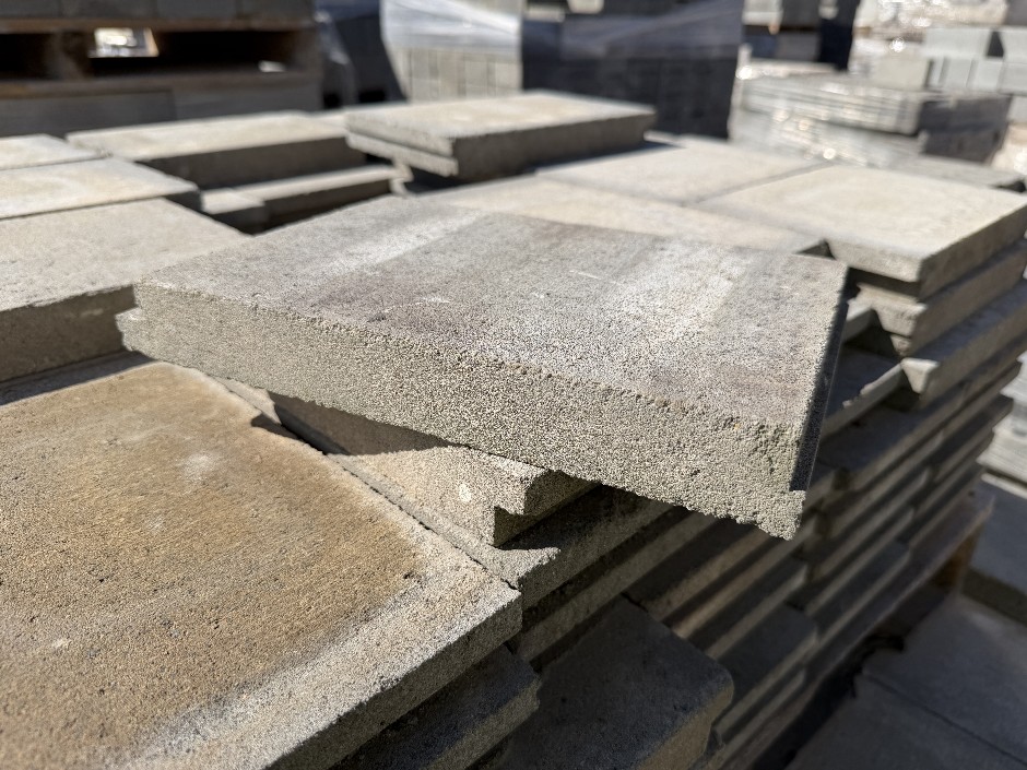 <p>Concrete Blocks Clean Out Backing Tiles - Grey with Smooth Face 360 Back